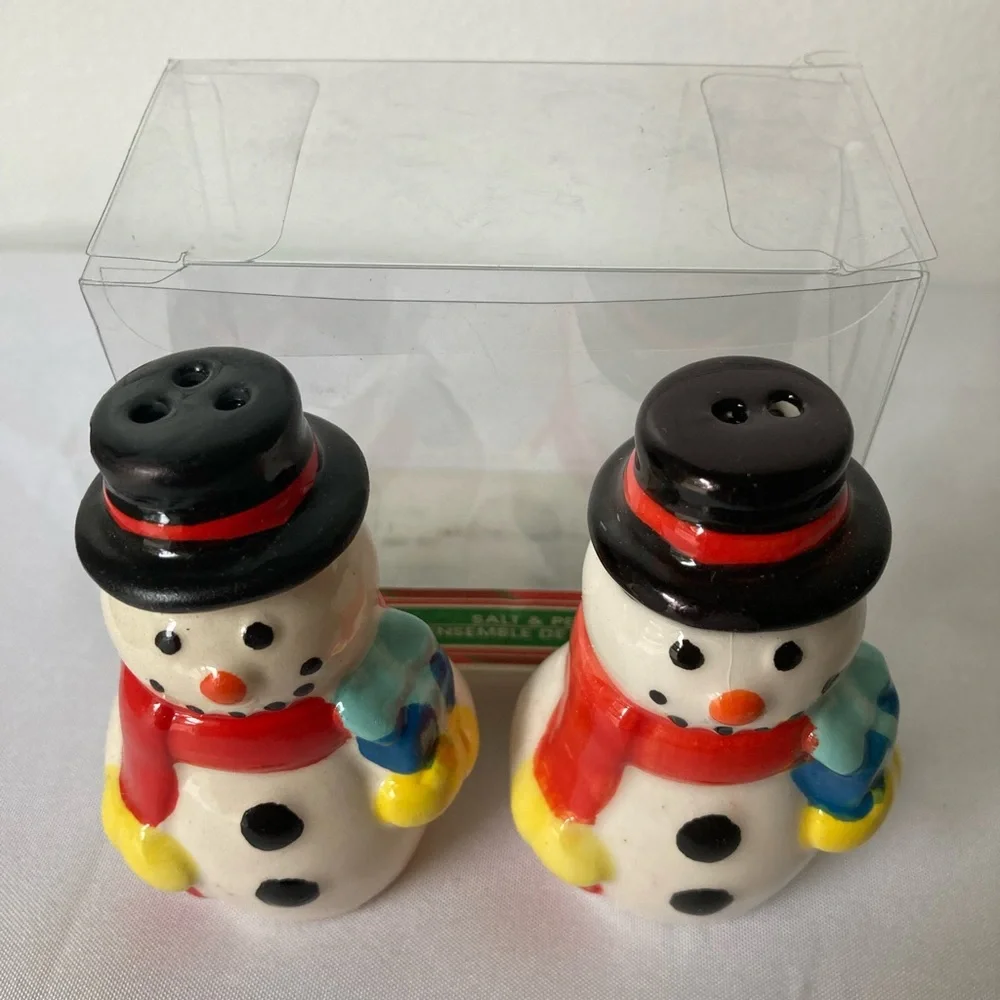Christmas Salt & Pepper Set Snowmen‎ Snowman Porcelain Greenbrier Int 2.75